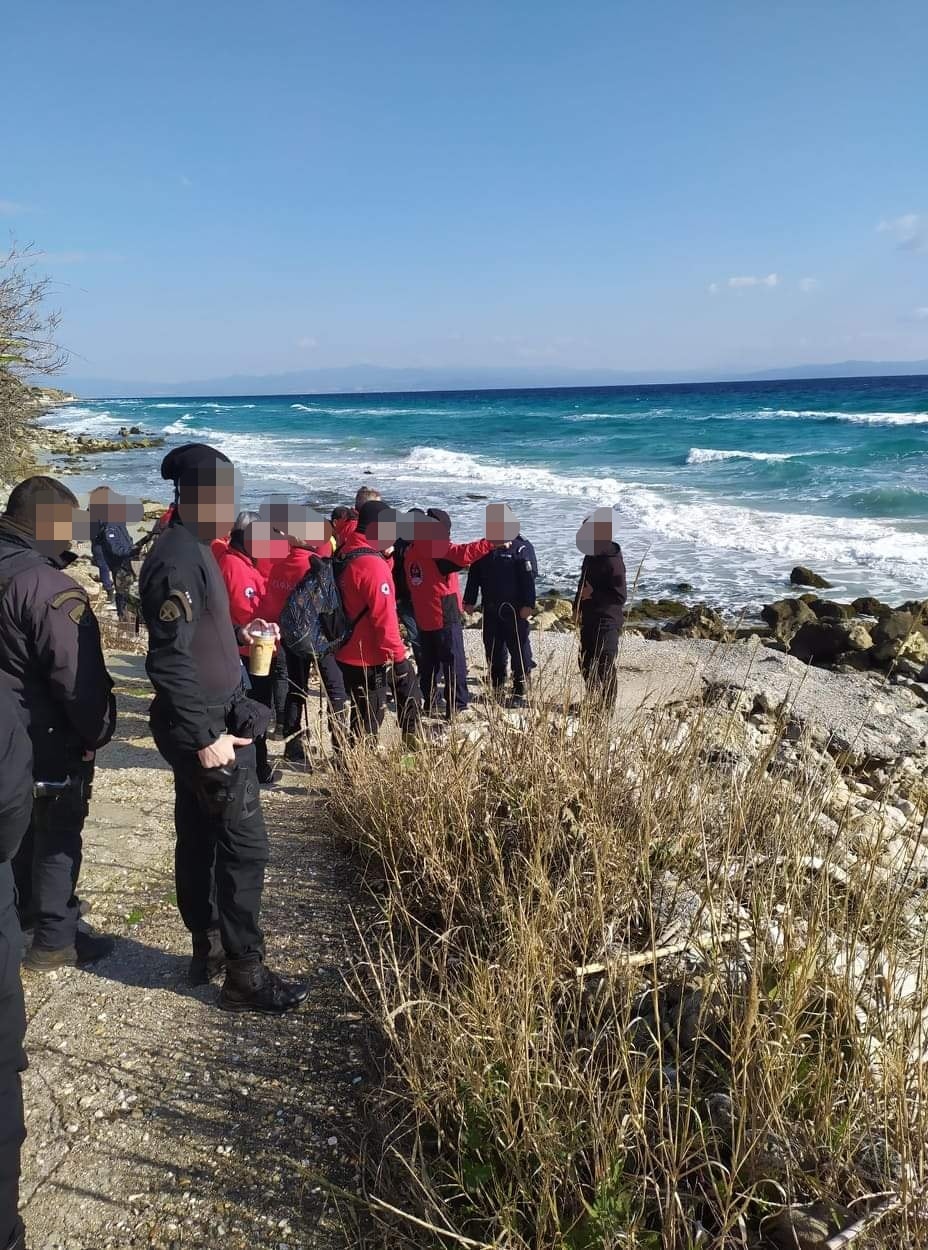 Θρίλερ στη Χαλκιδική: Εντοπίστηκε σορός άνδρα στη θάλασσα – Ανήκει στον 62χρονο που αναζητούσε το “Φως στο Τούνελ”;