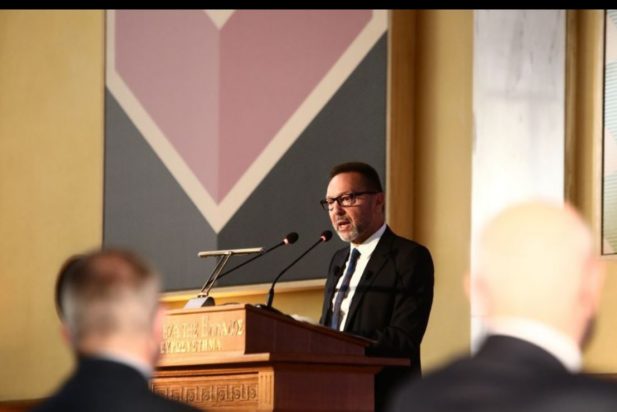 Γιάννης Στουρνάρας