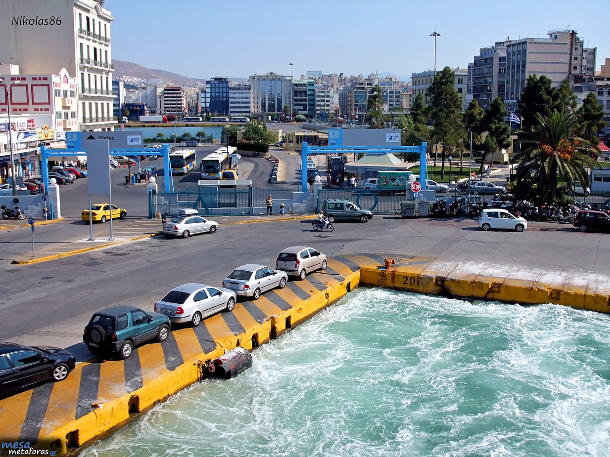 Πειραιάς-πτώμα-λιμάνι