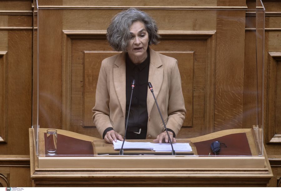 Σοφία Σακοράφα