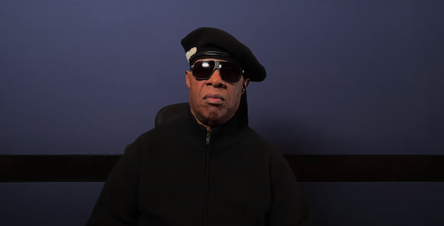 Έξω από τα δόντια μίλησε ο Stevie Wonder για την εισβολή της Ρωσίας στην Ουκρανία