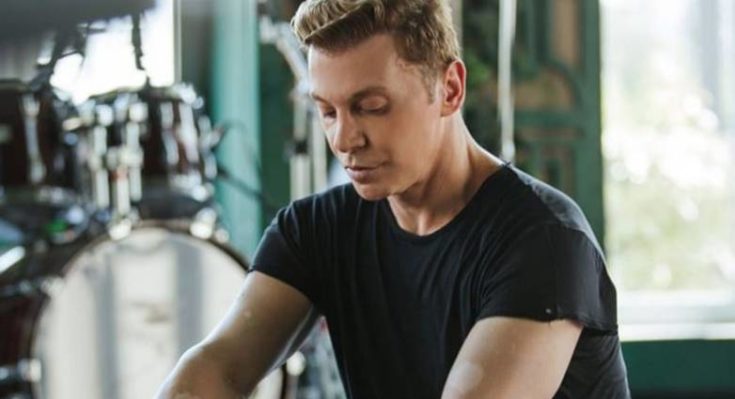 Τακης Ζαχαράτος