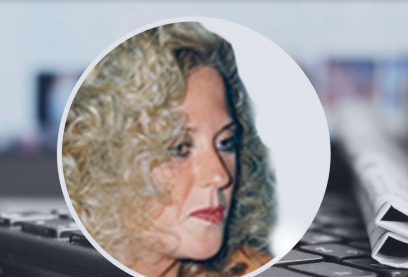 Ζέζα Ζήκου- δημοσιογράφος