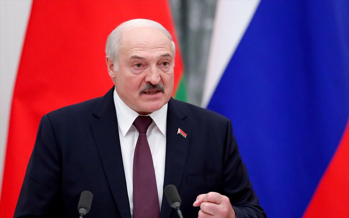 Λευκορωσία: Ο Λουκασένκο «απαγόρευσε» την αύξηση των τιμών για να περιορίσει τον πληθωρισμό