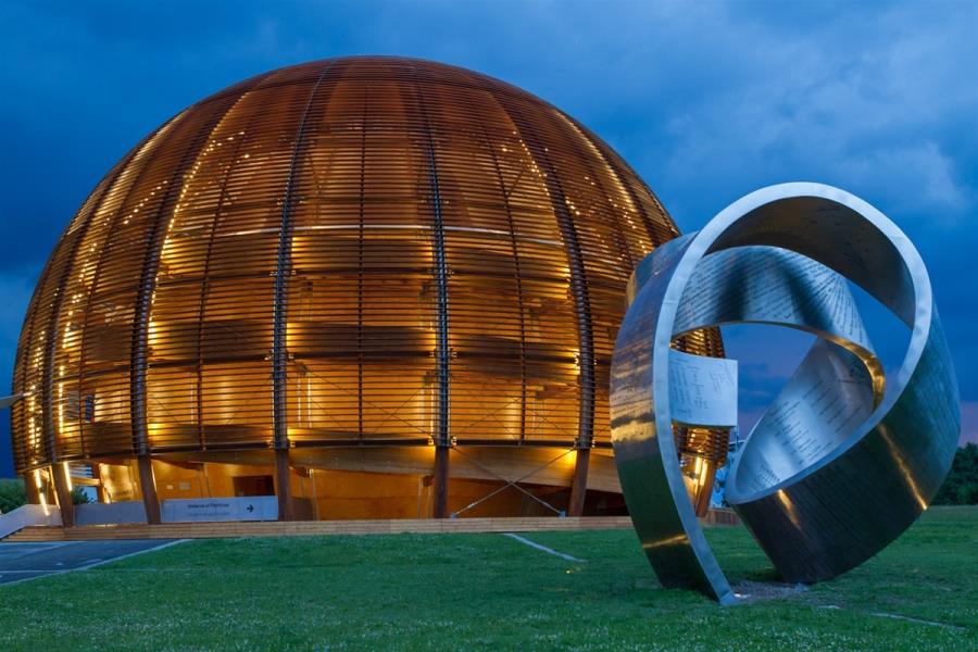 Πόλεμος στην Ουκρανία: Το CERN σταματά τη συνεργασία με τη Ρωσία