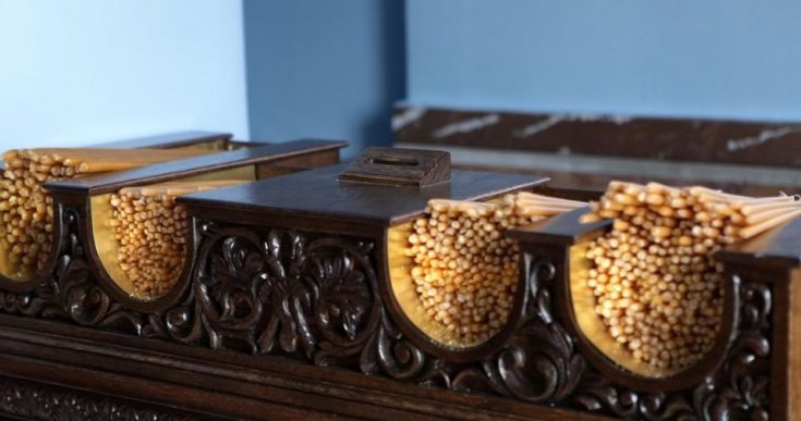 Εκκλησία παγκάρι