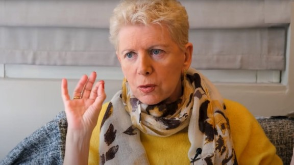 Άγρια αντιπαράθεση για τα σχόλια της Έλενας Ακρίτα για τον Σπύρο Μπιμπίλα, τους gay και το ΚΚΕ