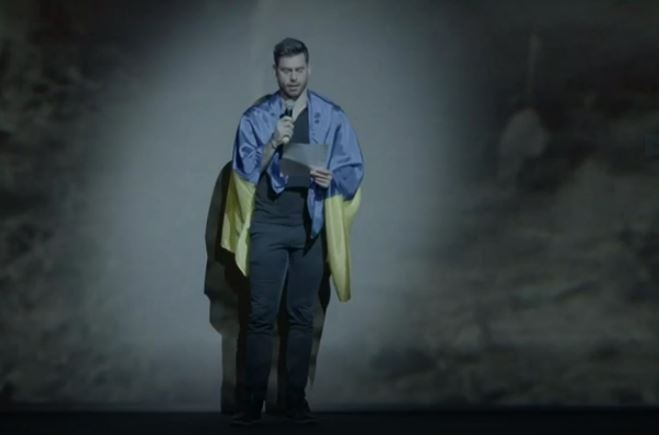 Εθνική Λυρική Σκηνή: Ένταση σε παράσταση μετά το μήνυμα Ελληνοουκρανού χορευτή