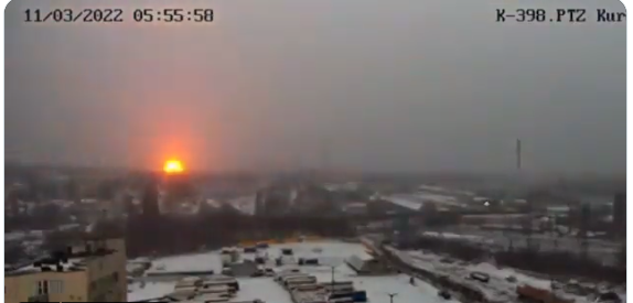 Πόλεμος στην Ουκρανία: Η στιγμή του βομβαρδισμού στο Ντνίπρο