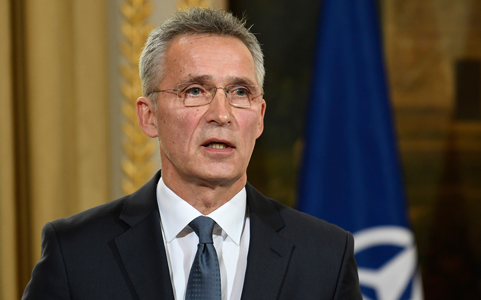 Γενς Στόλτενμπεργκ: Η Ρωσία ενδέχεται να χρησιμοποιήσει χημικά όπλα στην Ουκρανία