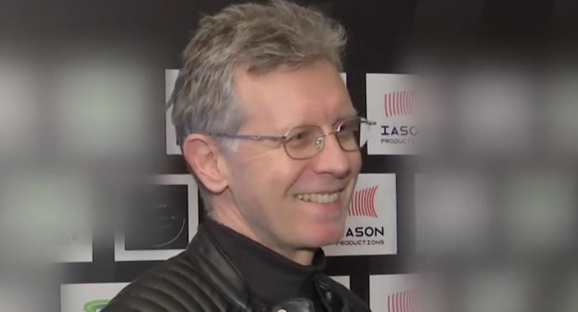 Ο Γιάννης Σαββιδάκης και το… Survivor – “Είμαι γυμναστής”