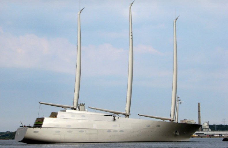 Νέα κατάσχεση σούπεργιοτ – Ο ολιγάρχης Μελνιτσένκο και το ιστιοφόρο των 530 εκατ. ευρώ