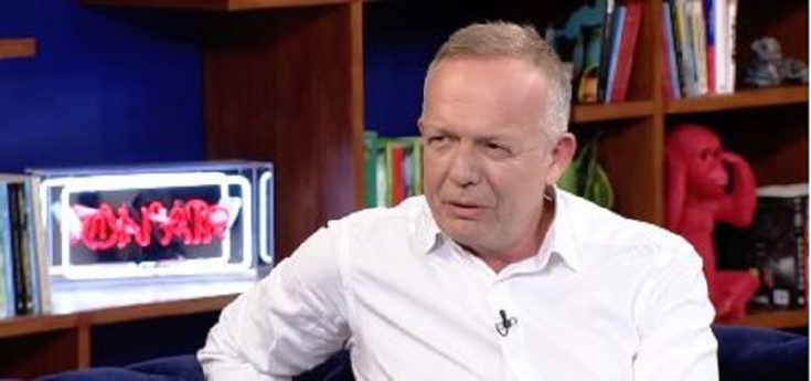 Νίκος Καλογρηάς