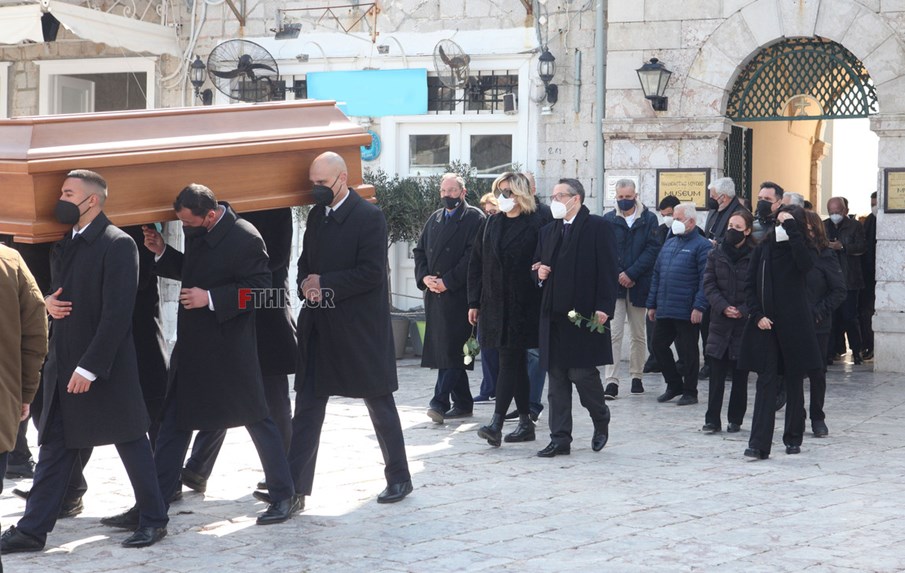 Κοντομηνάς-Εξόδιος