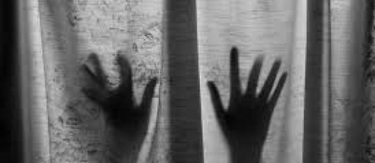 αιχμάλωτη- κράτηση