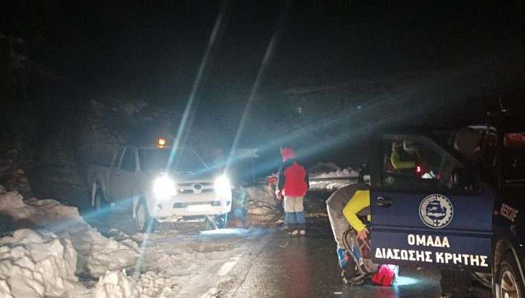 Κρήτη: Εντοπίστηκαν σώοι οι 5 ορειβάτες που χάθηκαν στο όρος Δίκτη