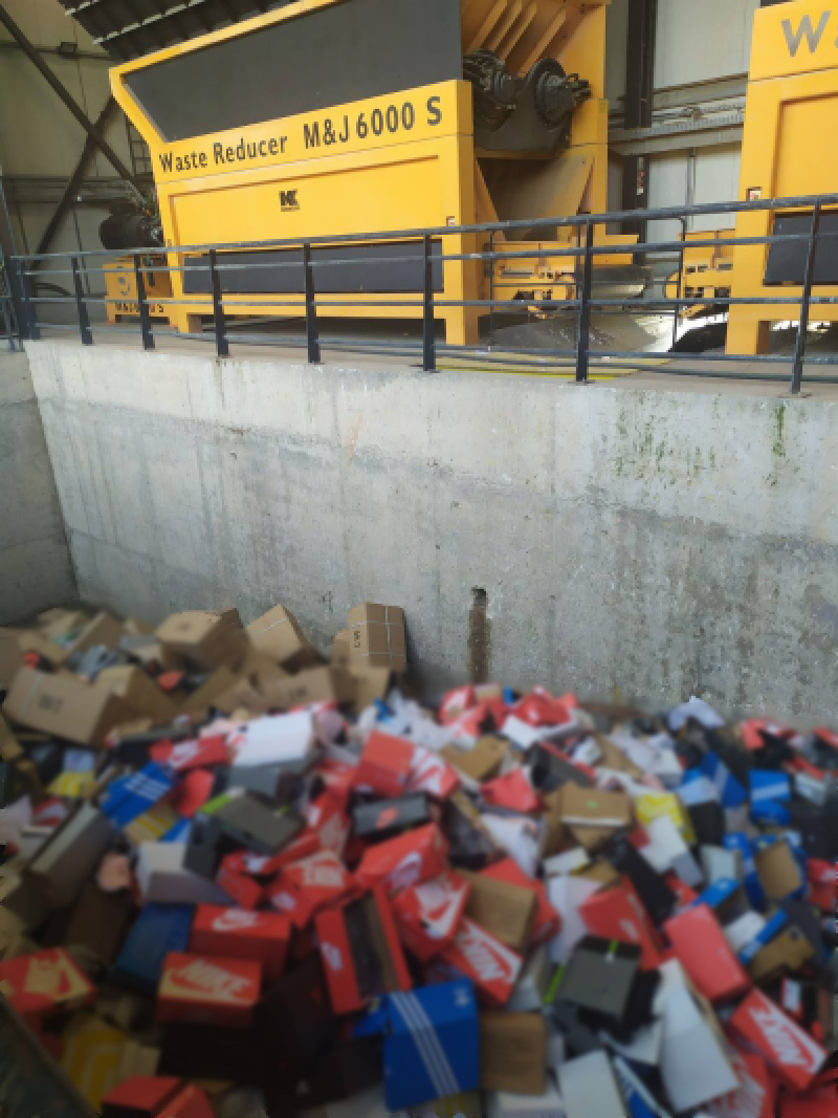 μαϊμού προϊόντα