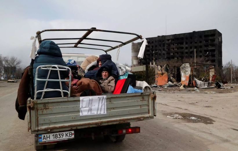 Ουκρανία: 65 Τούρκοι απομακρύνθηκαν από τη Μαριούπολη