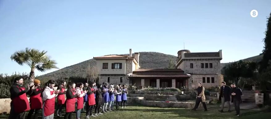 MasterChef: Νέα ομαδική δοκιμασία με καλεσμένο τον Ηλία Μαμαλάκη – ΒΙΝΤΕΟ