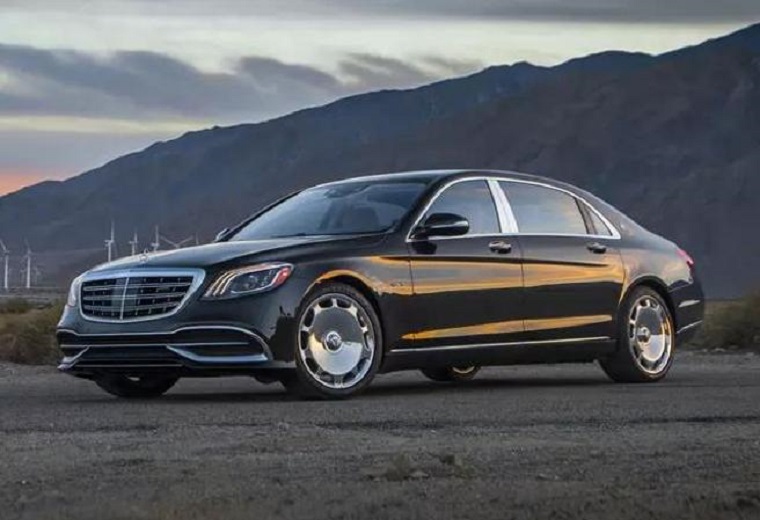 Ιταλία: Κατασχέθηκε θωρακισμένη Mercedes Ρώσου ολιγάρχη στη Σαρδηνία