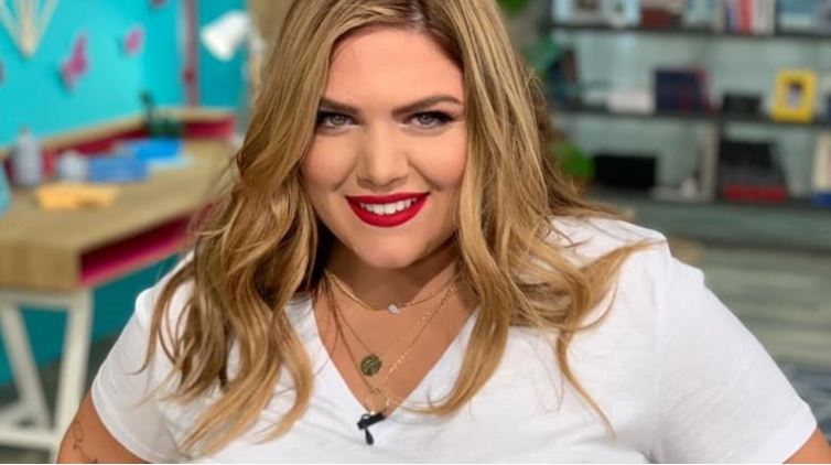 Δανάη Μπάρκα: Η αλλαγή στην εμφάνισή της και το νέο επαγγελματικό βήμα της