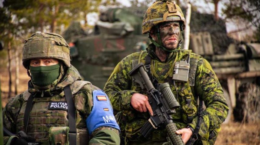 Ουκρανία: Η Πολωνία ζητεί την ανάπτυξη «ειρηνευτικής δύναμης» του NATO