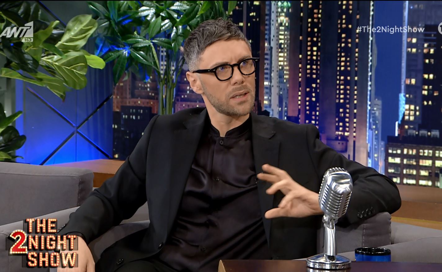 Νότης Χριστοδούλου: Η εξομολόγηση για την ομοφυλοφιλία και η μη αποδοχή της μητέρας του – ΒΙΝΤΕΟ