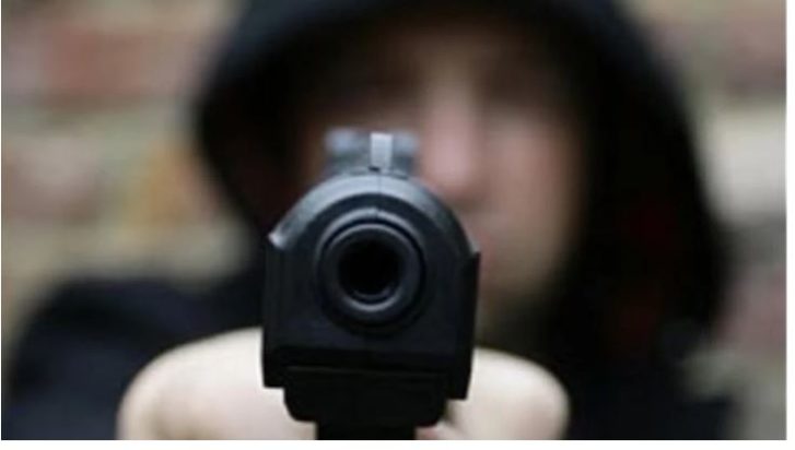 ληστεία- όπλο