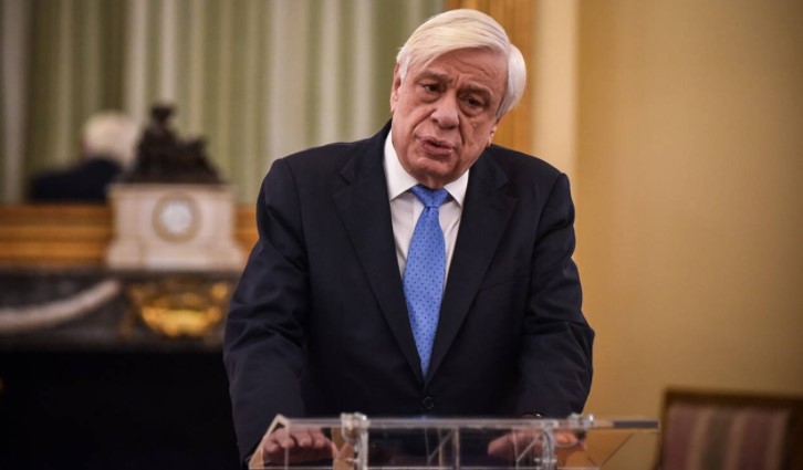 Παυλόπουλος: Η βάρβαρη ρωσική εισβολή στην Ουκρανία είναι συνέχεια της τουρκικής κατοχής στην Κύπρο