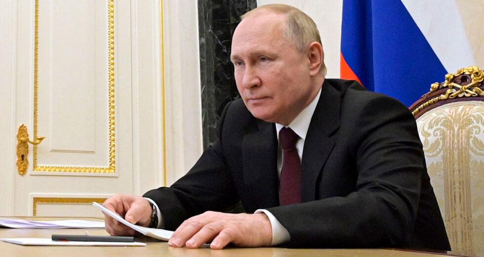 Η απάντηση του Κρεμλίνου για τους Ρώσους νεκρούς στην Ουκρανία: “Ο Πούτιν λαμβάνει πληροφορίες για τις απώλειες”