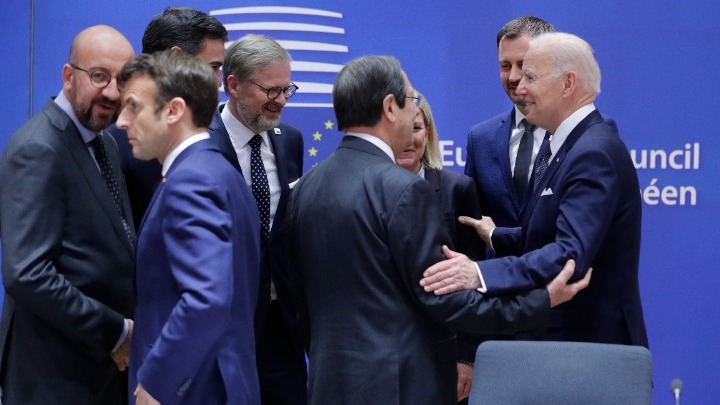 Το κείμενο συμπερασμάτων της Συνόδου Κορυφής της ΕΕ: Τα εγκλήματα πολέμου πρέπει να σταματήσουν