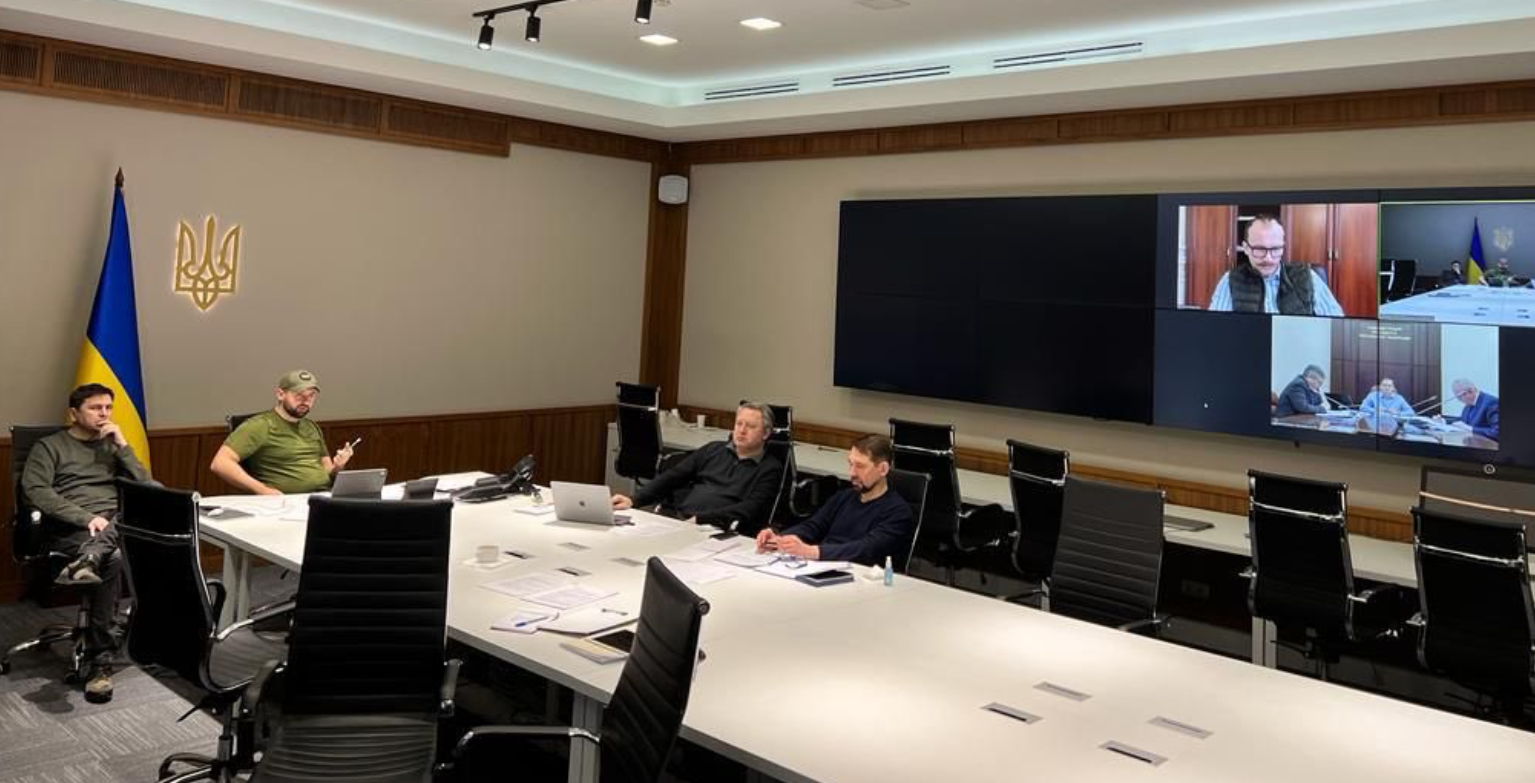 Νέος γύρος διαπραγματεύσεων Ρωσίας – Ουκρανίας: “Δύσκολη η επικοινωνία, αλλά συνεχίζεται” λέει σύμβουλος του Ζελένσκι