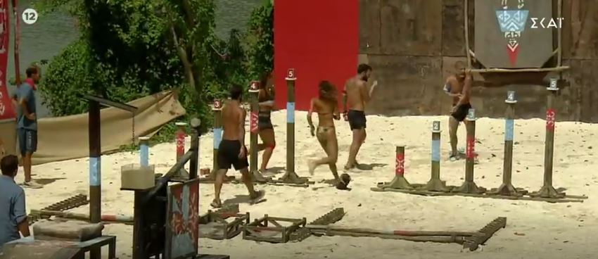 Survivor: Ο Στάθης χτυπά με μπαλάκι τον Τάκη και προκαλεί πανικό στον στίβο μάχης – Χαμός στο συμβούλιο του νησιού