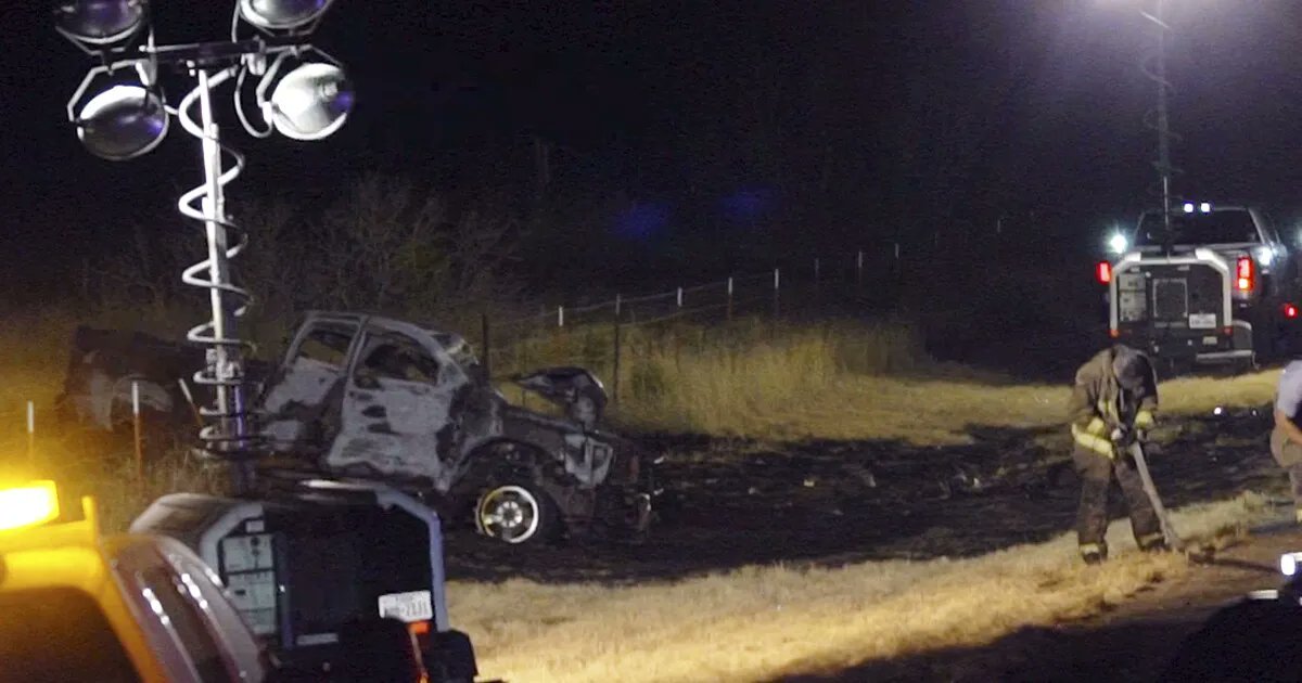 Φρικτό τροχαίο στο Τέξας: Βαν με φοιτητές συγκρούστηκε με φορτηγάκι – Εννέα νεκροί