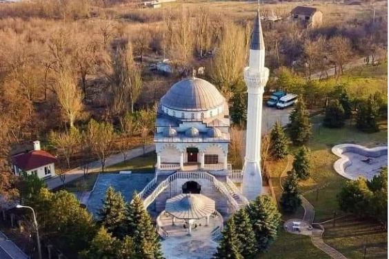 Πόλεμος στην Ουκρανία: Βομβάρδισαν τζαμί που φιλοξενούσε αμάχους στη Μαριούπολη
