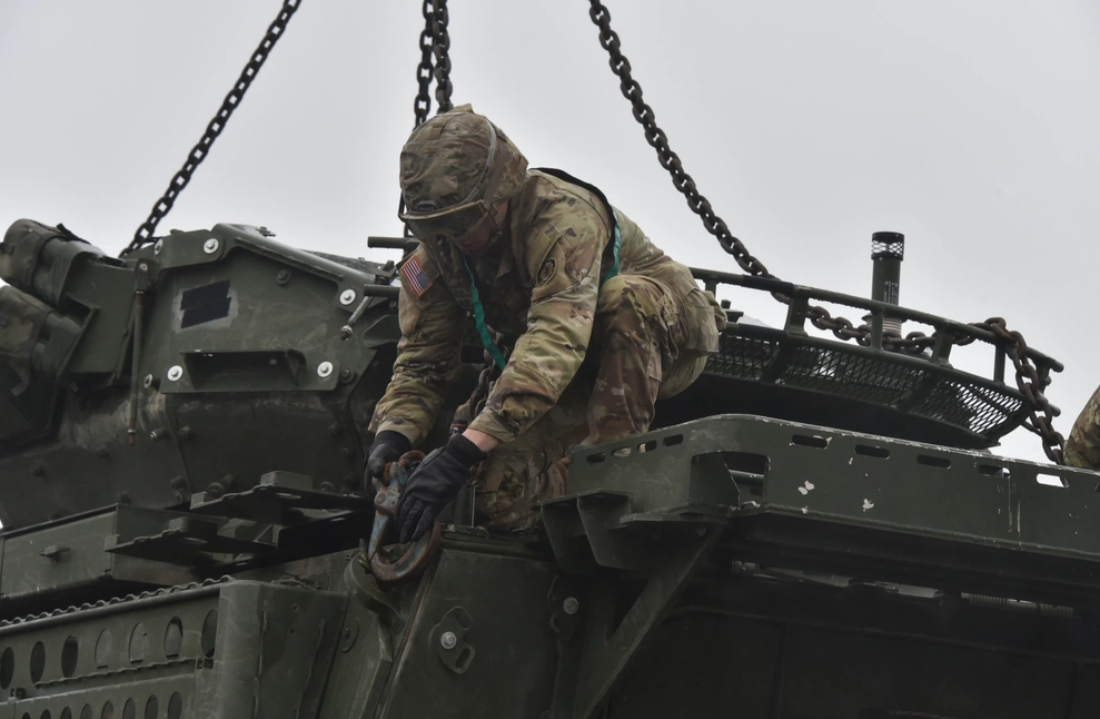 Πόλεμος στην Ουκρανία: Οι ΗΠΑ στέλνουν κι άλλες δυνάμεις στη Ρουμανία – Η Γερμανία παραγγέλνει F-35