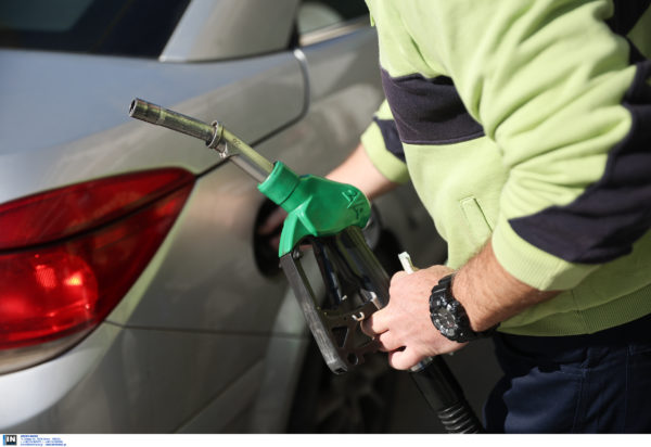 καύσιμα βανζίνη