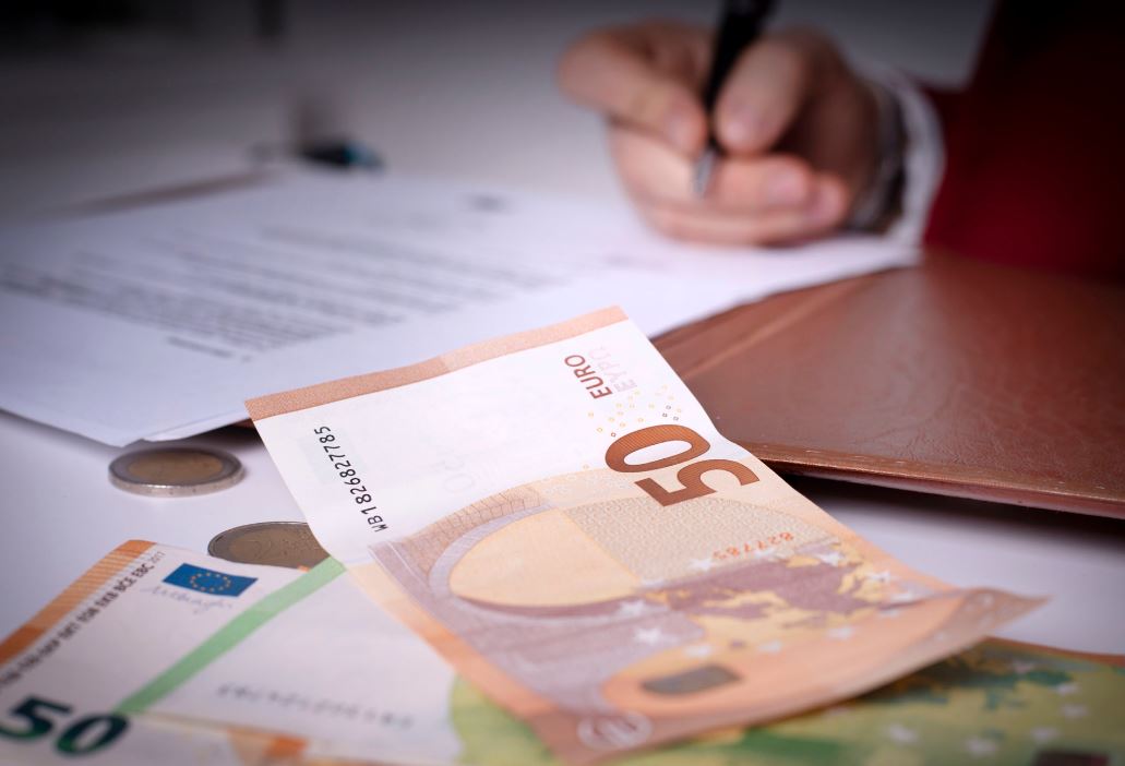 υποχρεώσεις