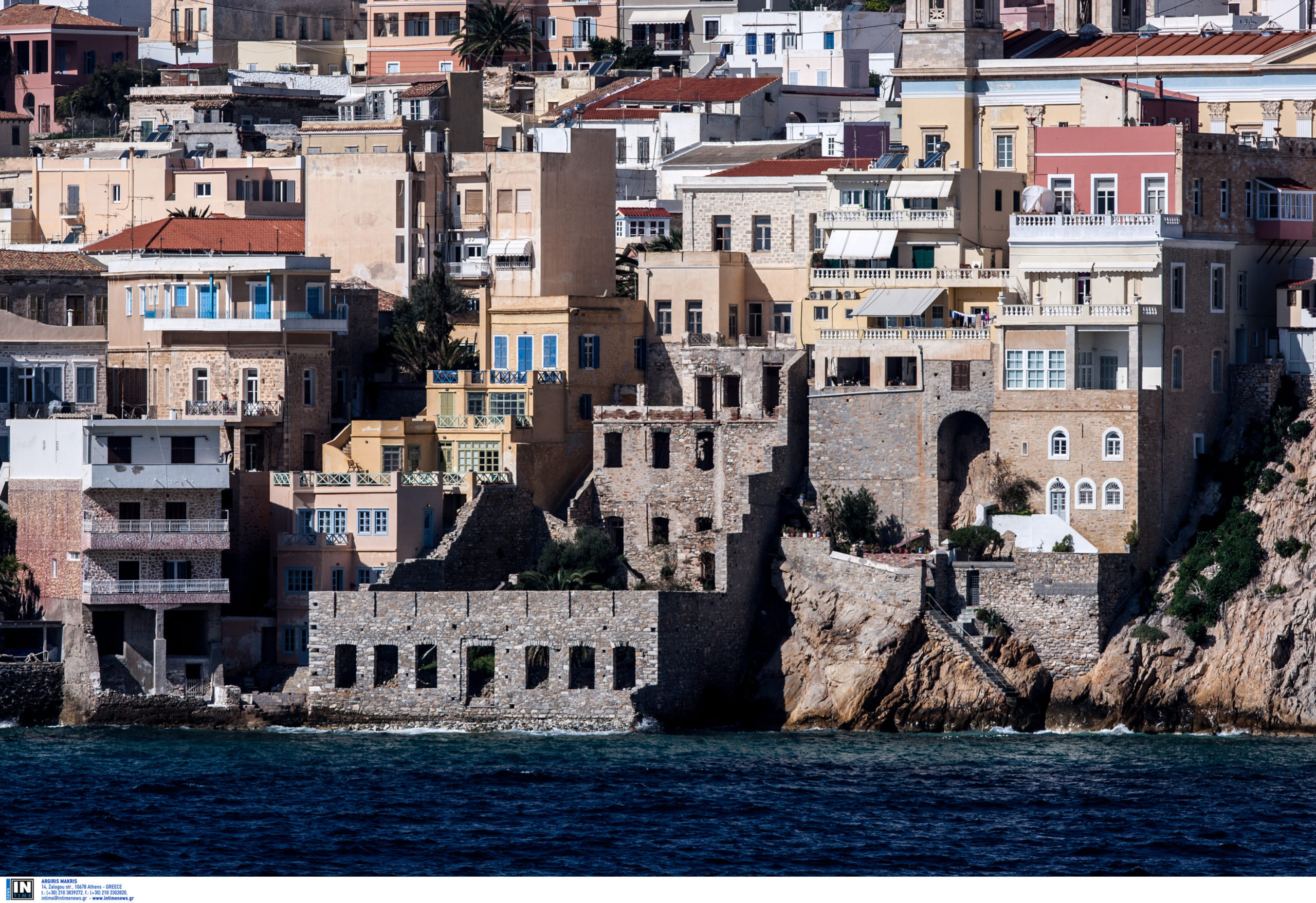 Σύρος: Ο μαθητικός τουρισμός επέστρεψε στις Κυκλάδες