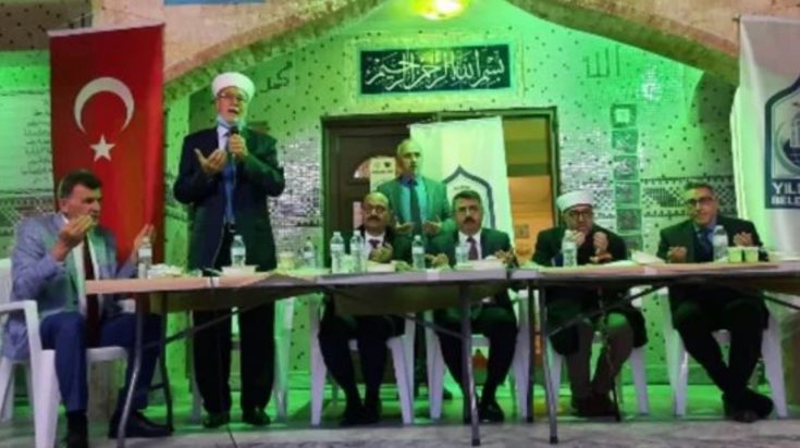 Μπουρχάν Μπουράν- ΚΙΝΑΛ- τουρκική σημαία