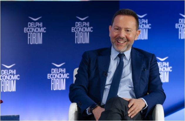 Γιάννης Στουρνάρας