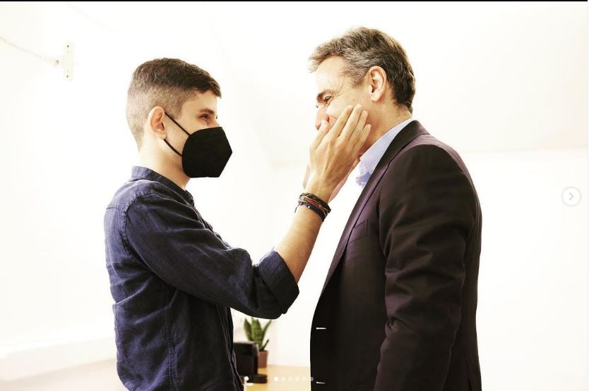 Κυριάκος Μητσοτάκης- τυφλός μαθητής