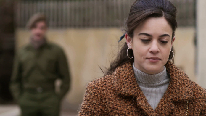 Η “Κορίνα” από τις “Άγριες Μέλισσες” αποκαλύπτει: Οι έρωτες γεννιούνται εκεί που δεν το περιμένεις