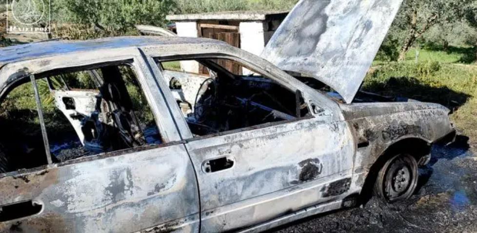 Αμφιλοχία: Έβαλε το κλειδί και… το αυτοκίνητο έγινε παρανάλωμα