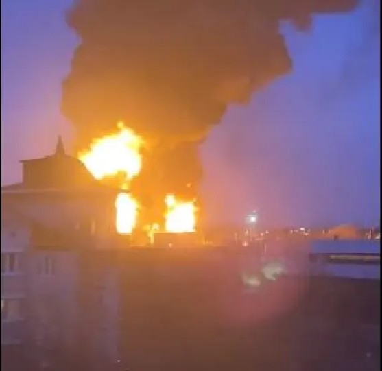 Ρωσία: Νέες εκρήξεις στην Μπιέλγκοροντ, αποθήκη πυρομαχικών στις φλόγες