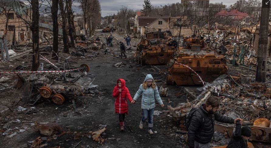 Der Spiegel: Υποκλοπές από Ρώσους στρατιώτες να συζητούν μέσω ασυρμάτου για τους φόνους αμάχων στην Μπούτσα