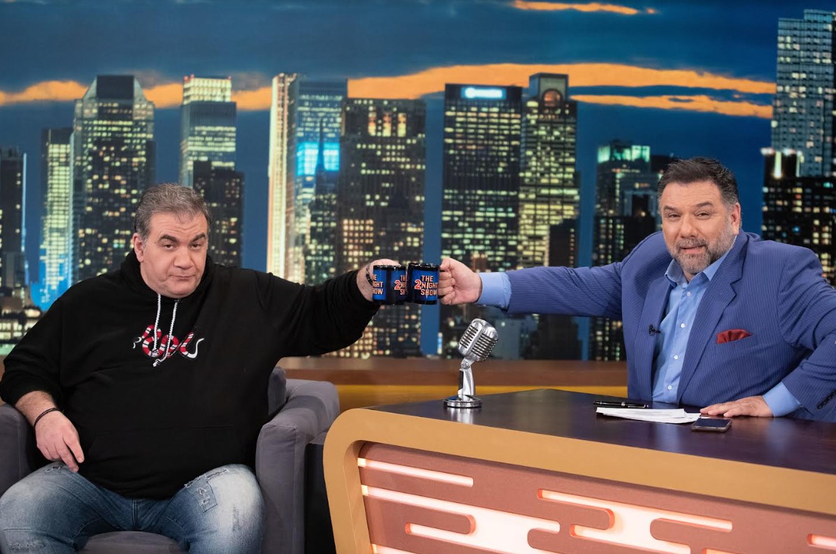 The 2Night Show: Ο Δημήτρης Σταρόβας αποκαλύπτει γιατί δεν του αρέσει ο καλλιτεχνικός «πρωταθλητισμός»