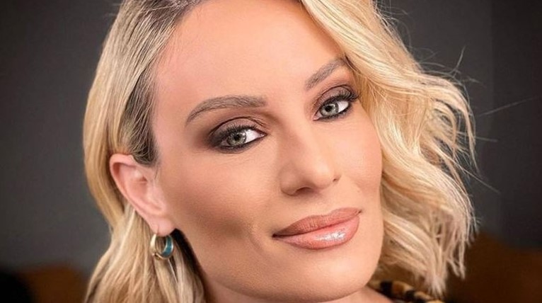 Η Ελεονώρα Μελέτη απαντά στον Light – “Θα πω στο κουτσουβελάκι μου ότι…”