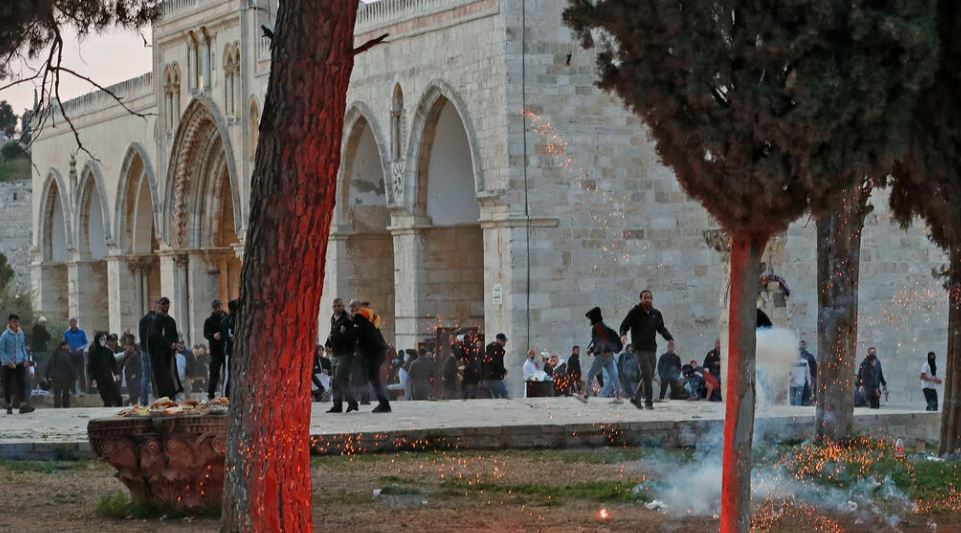 Ισραήλ: Νέες συγκρούσεις στην Πλατεία των Τεμενών στην Ιερουσαλήμ