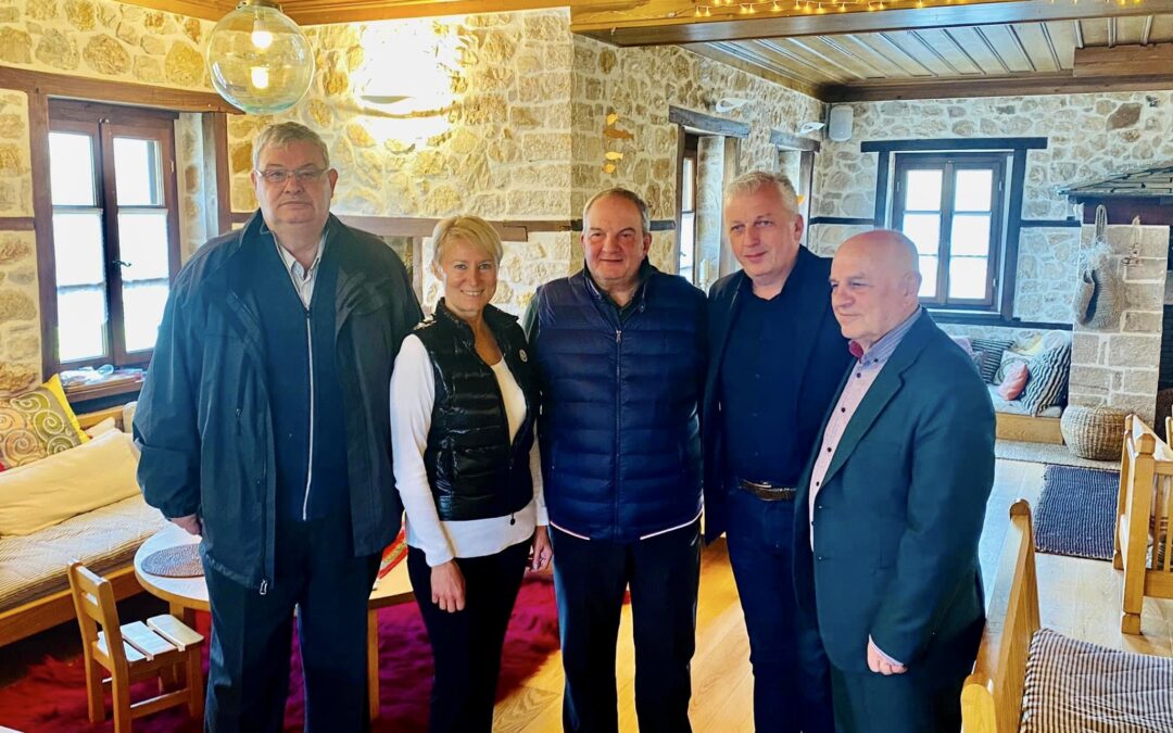 Στο Δολό Πωγωνίου για Ανάσταση και Πάσχα ο Κώστας Καραμανλής